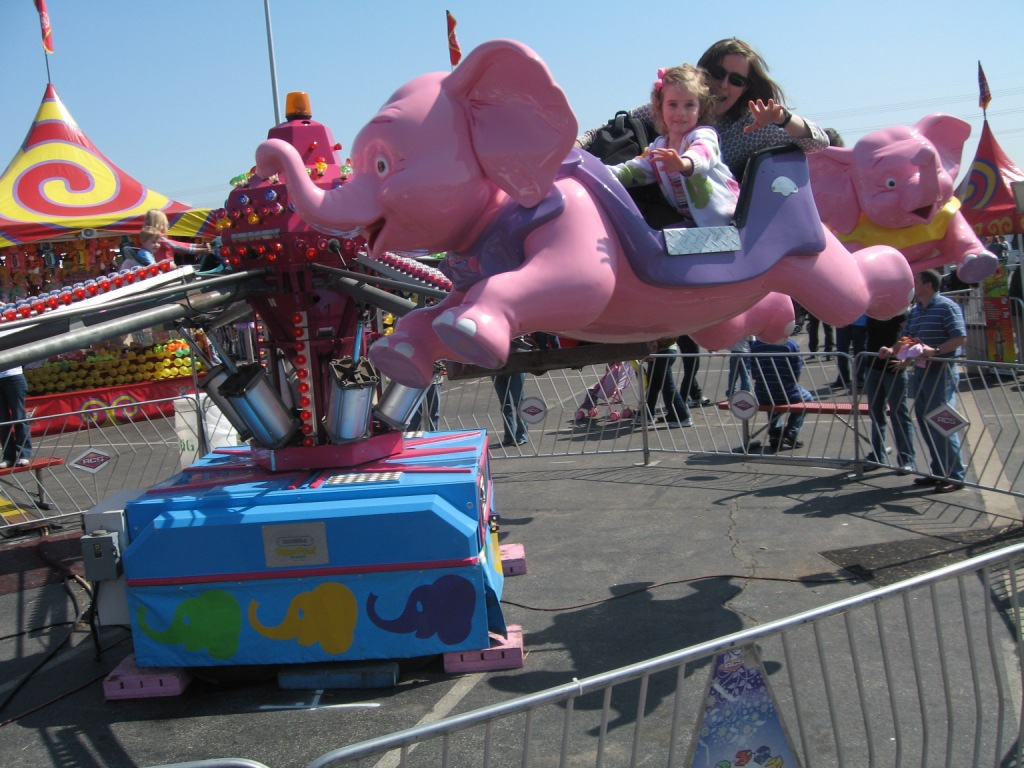031609_FlyingPinkElephantsBlog.jpg